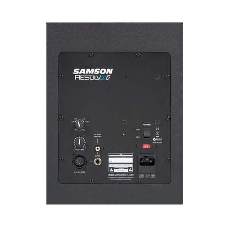 MONITOR DE ESTUDIO SAMSON RESOLVA6