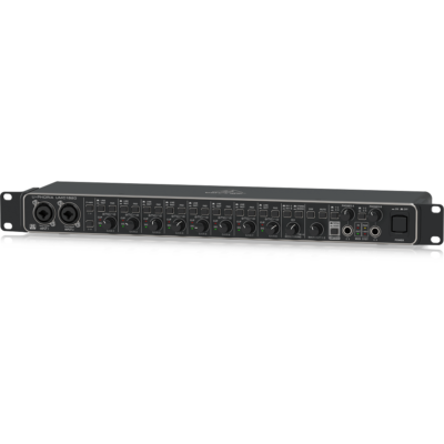 INTERFACE DE AUDIO BEHRINGER UMC1820